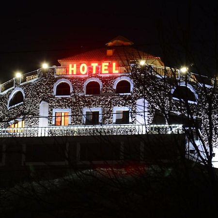 Amrots Hotel Vaykʼ 外观 照片